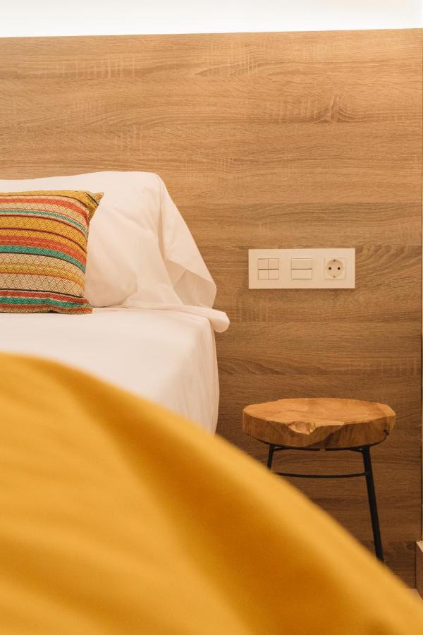 Apartaments La Rambla - Arbequina - 6 Persones Cornudella de Monsant Eksteriør bilde